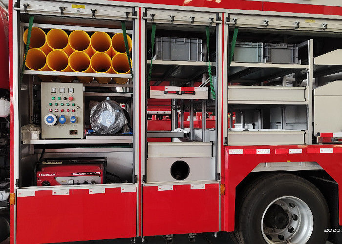 177KW 4x2 Drive 95Km/H 98 pcs Fire Equipment Emergency Rescue Vehicle