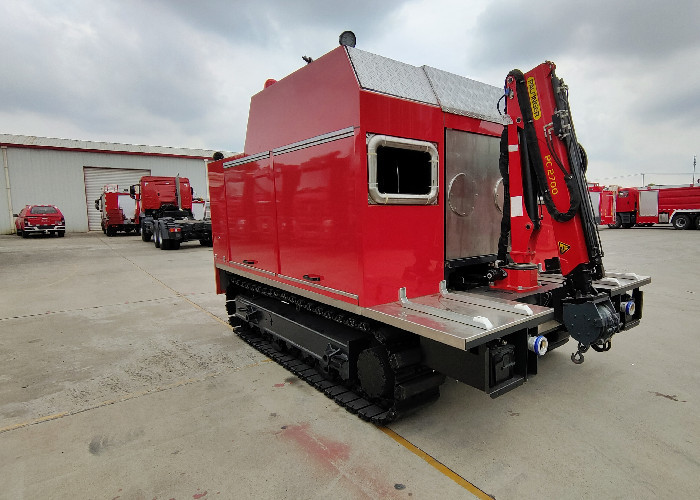 200L / S 4.2km / H 750HP Crawler Tracking Fire Pumper Truck