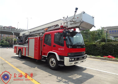 ความสูงในการทำงาน 30 เมตรบันไดทางอากาศรถดับเพลิง ISUZU Chassis พร้อมถังเชื้อเพลิง 200L
