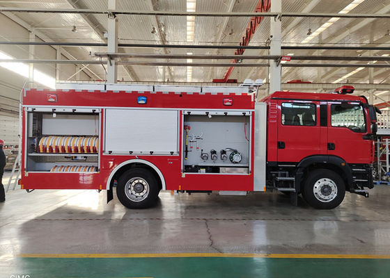 276Kw 4x2 Drive Compressed Air Foam CAFS รถดับเพลิงพร้อมเกียร์ธรรมดา